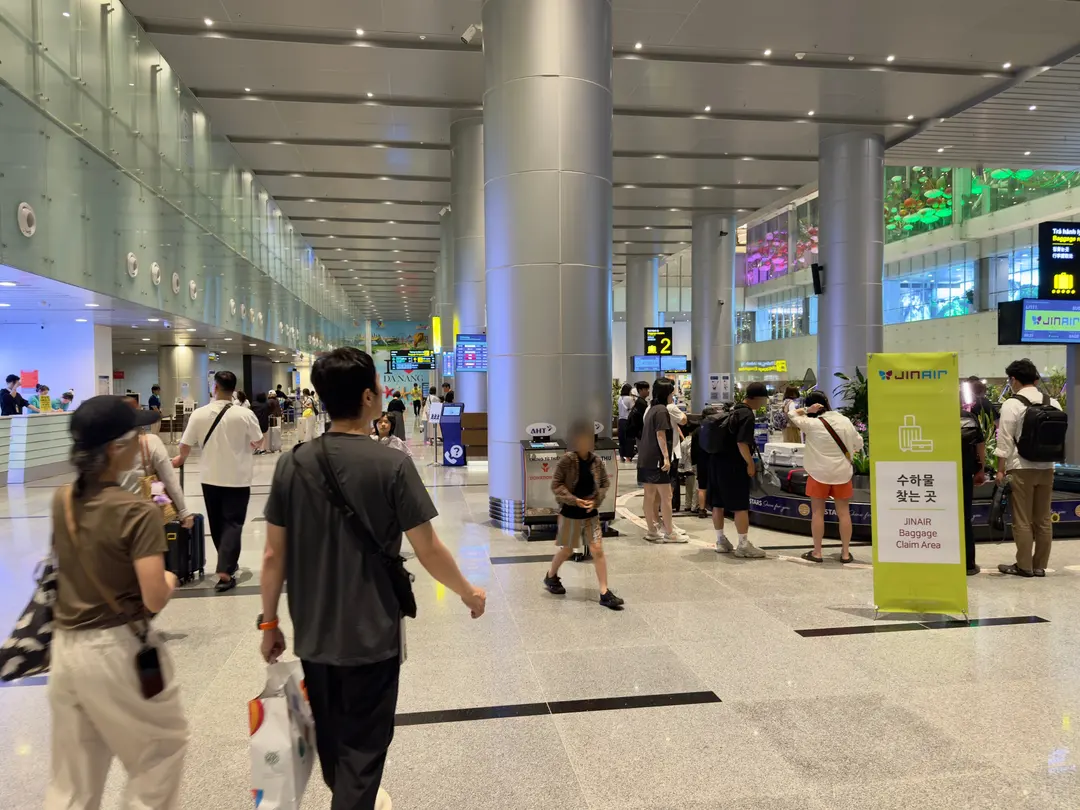 So many travelers even in April this year