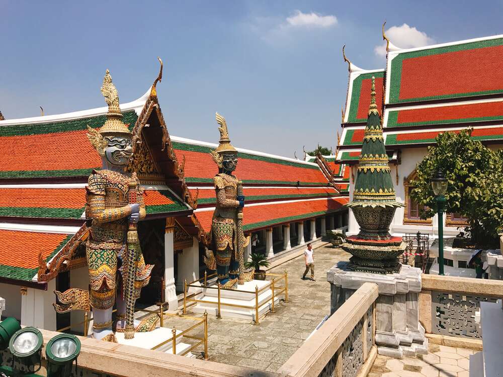 Bangkok Grand Palace & Emerald Buddha Temple Half-Day Tour (Korean-Speaking Guide)