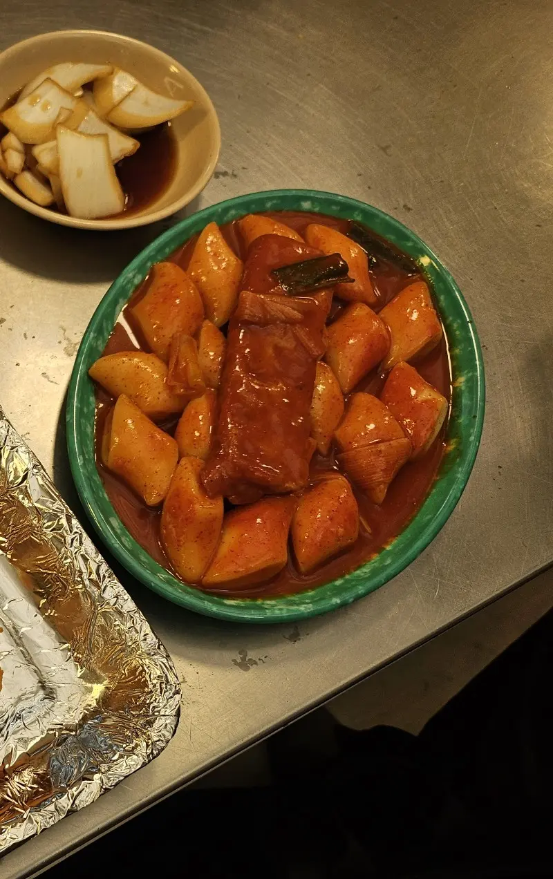 광장시장 순희네빈대떡에서 처음 주문해본 쌀떡볶이