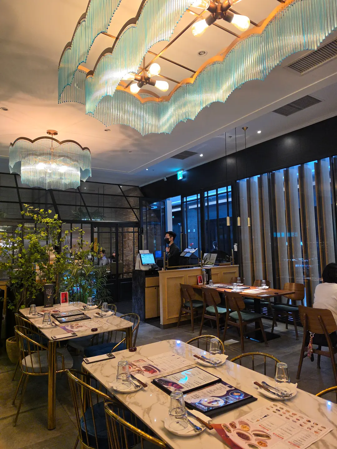 Manodichef蠶室店用餐區