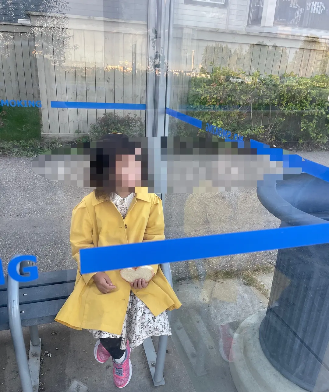 지난 주까지는 패딩 없이 등교 가능했는데...