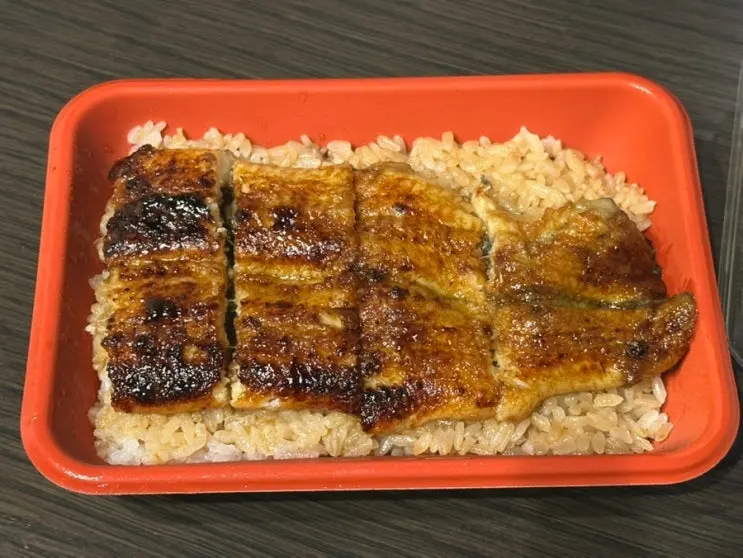 일본 오사카 여행 난바 구로몬시장 장어덮밥 맛집 우오토요