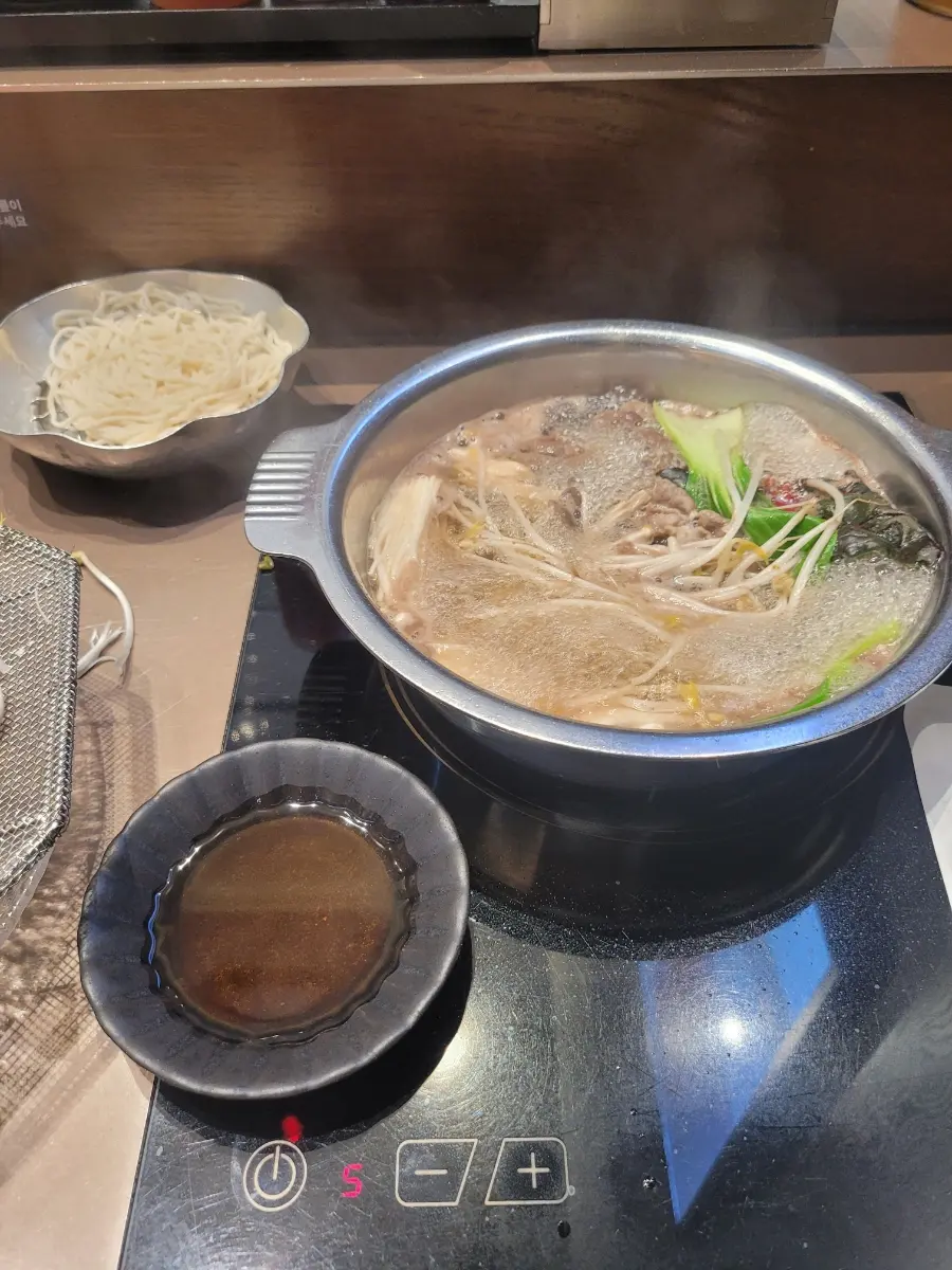 Shabu Cuisine 用餐環境