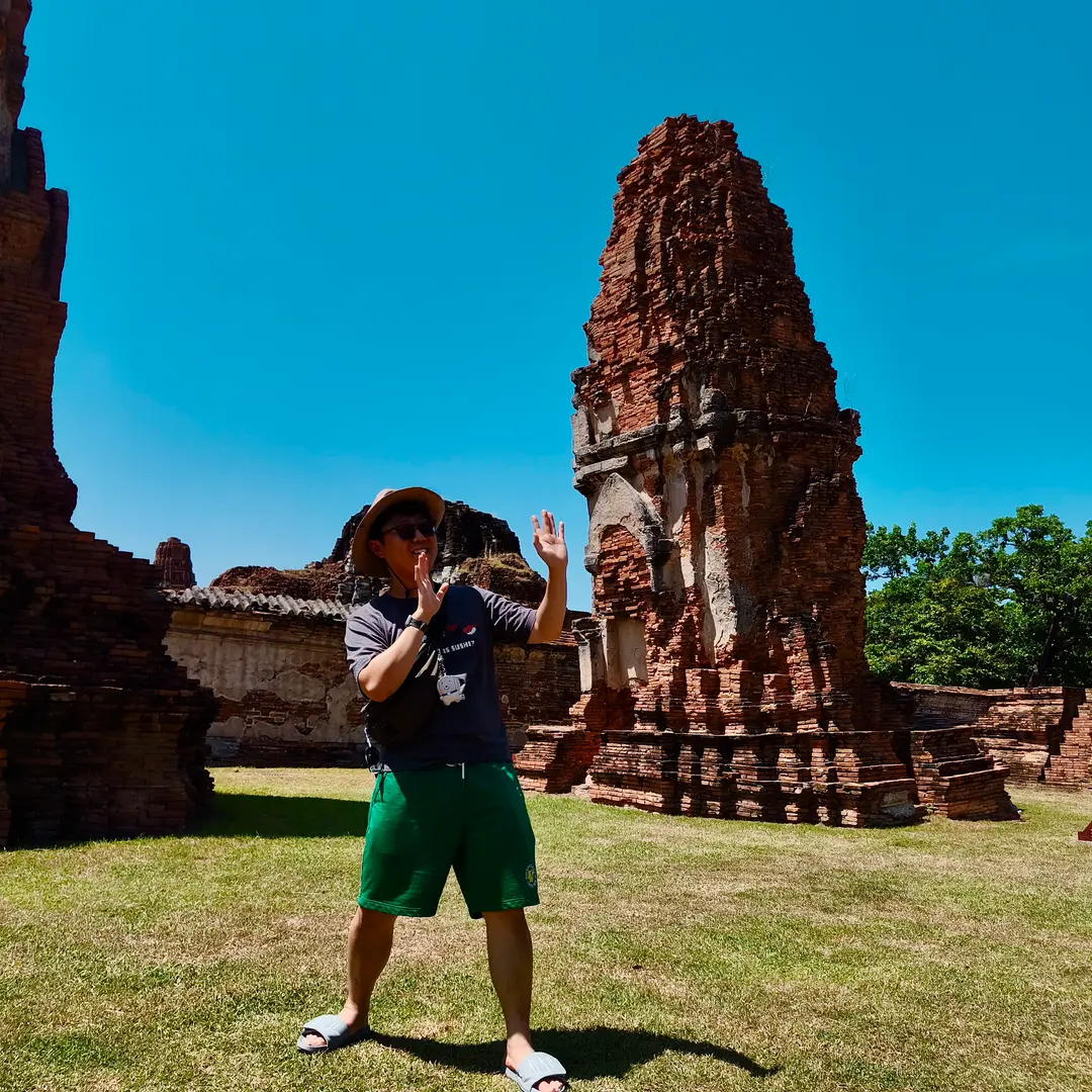 Just like Pisa, you can get some fun perspective shots here!