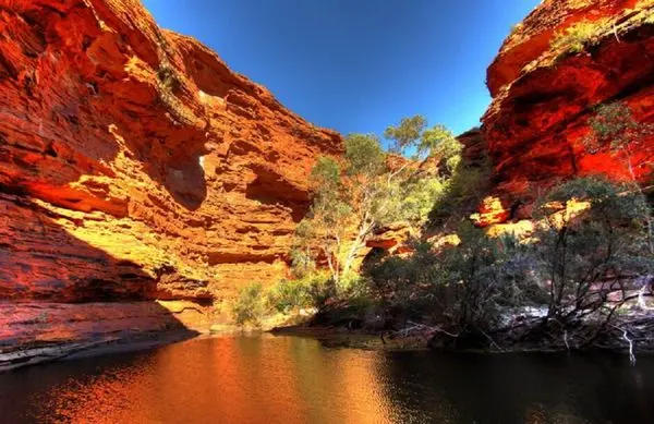 [Budget Dormitory Package] 3-Day, 2-Night Uluru Sunset Kata Tjuta All-in-One Package (Ayers Rock Arrival/Departure) :: Zoom Zoom Tour - Australia - Uluru