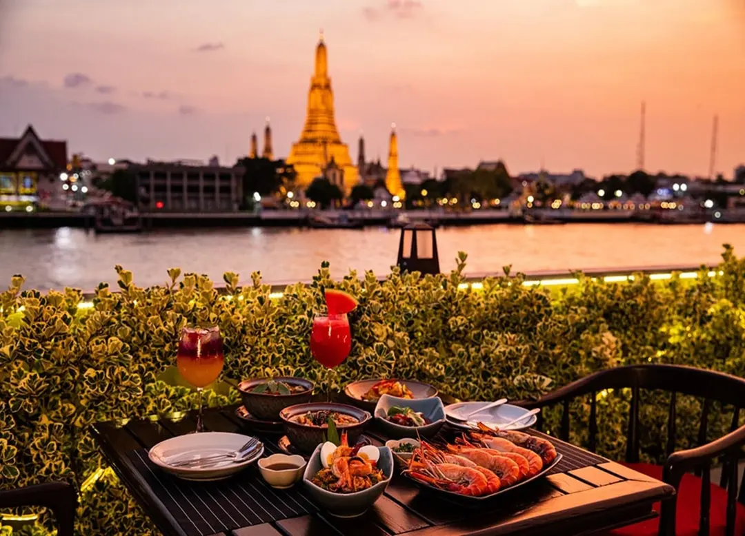 촘아룬 레스토랑 (Chom Arun Bangkok) 런치 & 디너 세트