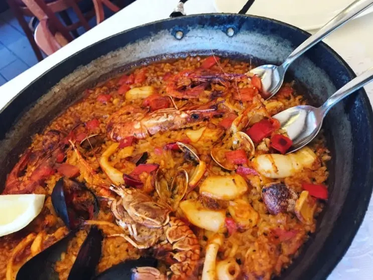Barcelona Tour Recommendation: Boqueria Market Tour & Paella Class
