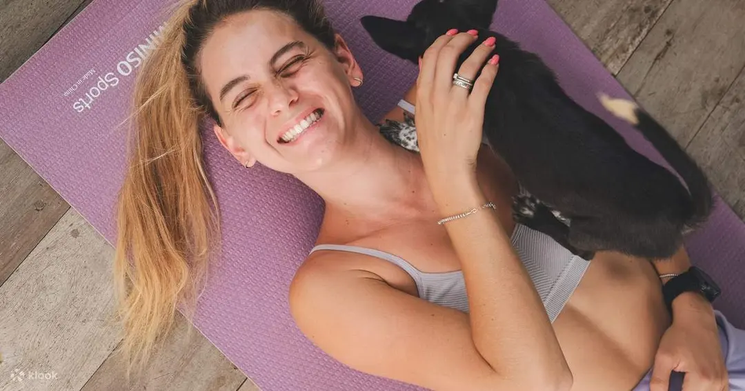 Bali Happy Puppy Yoga - Klook