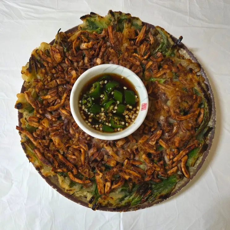 통영 동피랑기와집ㅣ동피랑 6분 거리 해물파전 맛집 추천