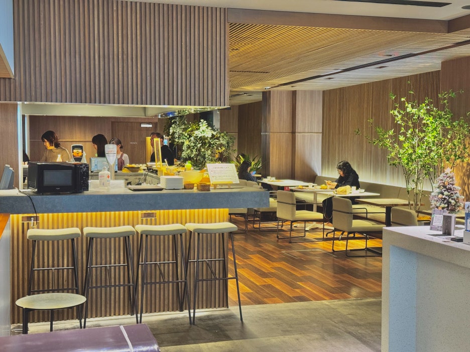 朝食会場の様子