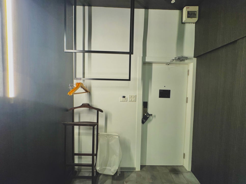 Mini-fridge and safe cleverly concealed under the desk