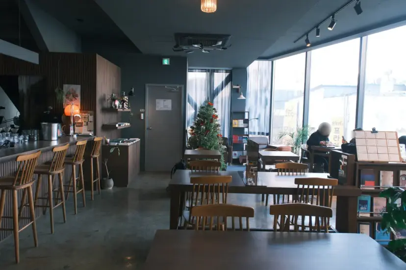 Ruiz Coffee Bar คาเฟ่ปูซาน