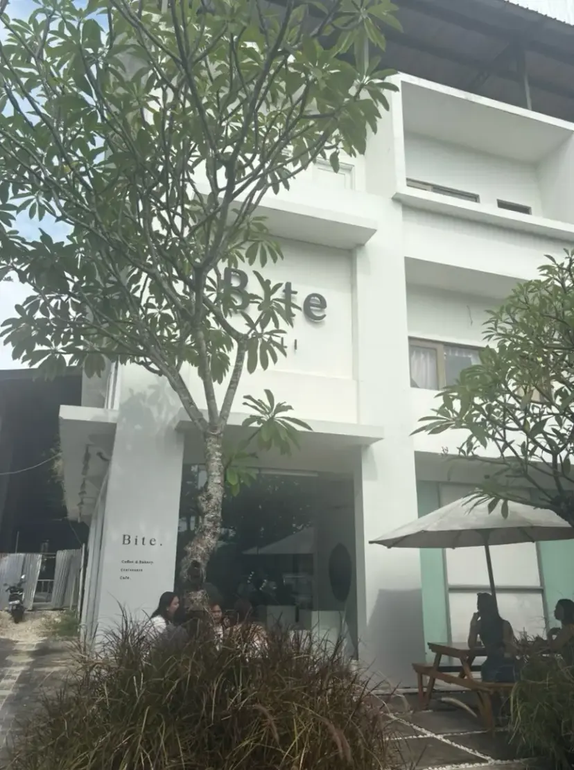 Bite Bali cafe exterior in Seminyak