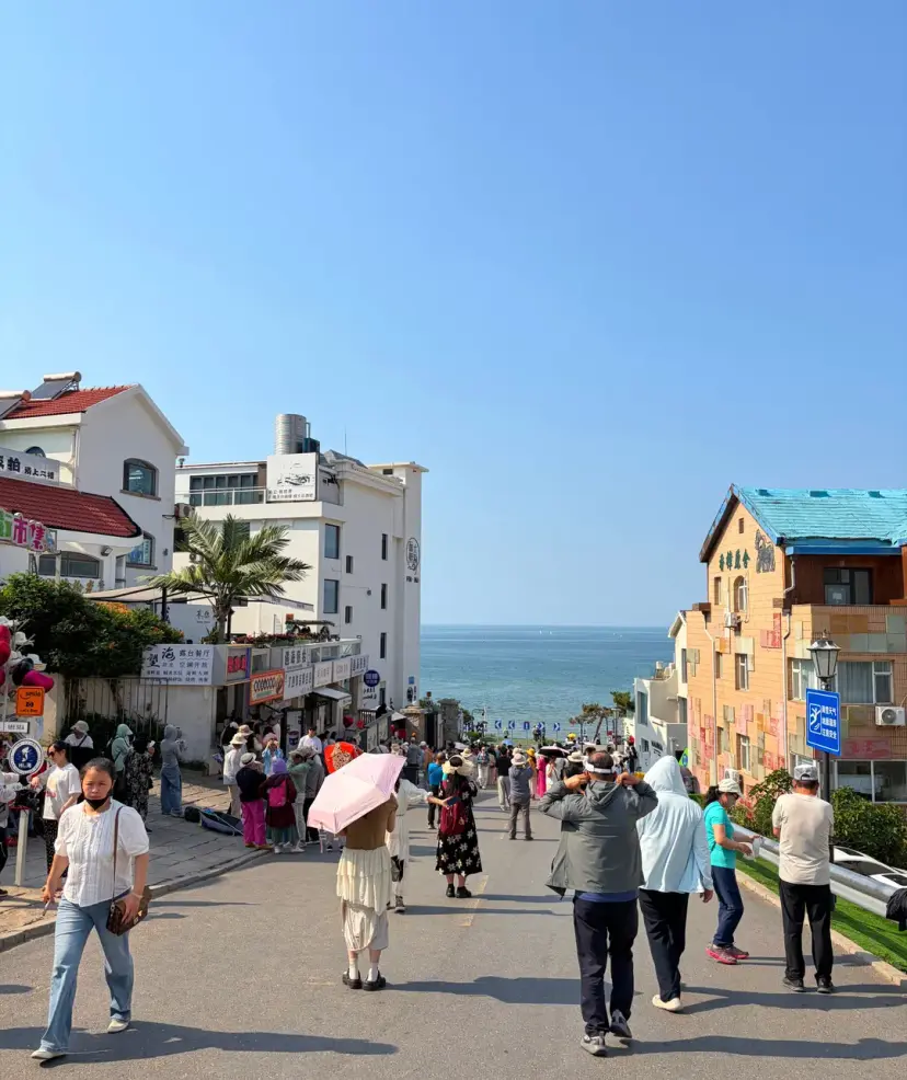 Huoju 8th Street view looking down towards the ocean