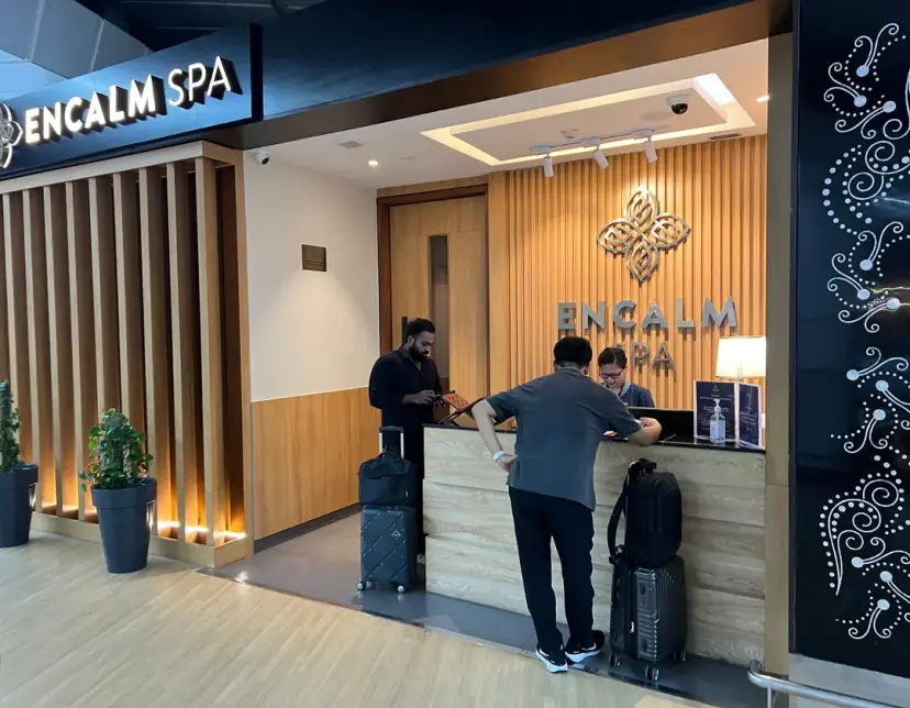 Encalm Spa entrance at Delhi IGI Airport